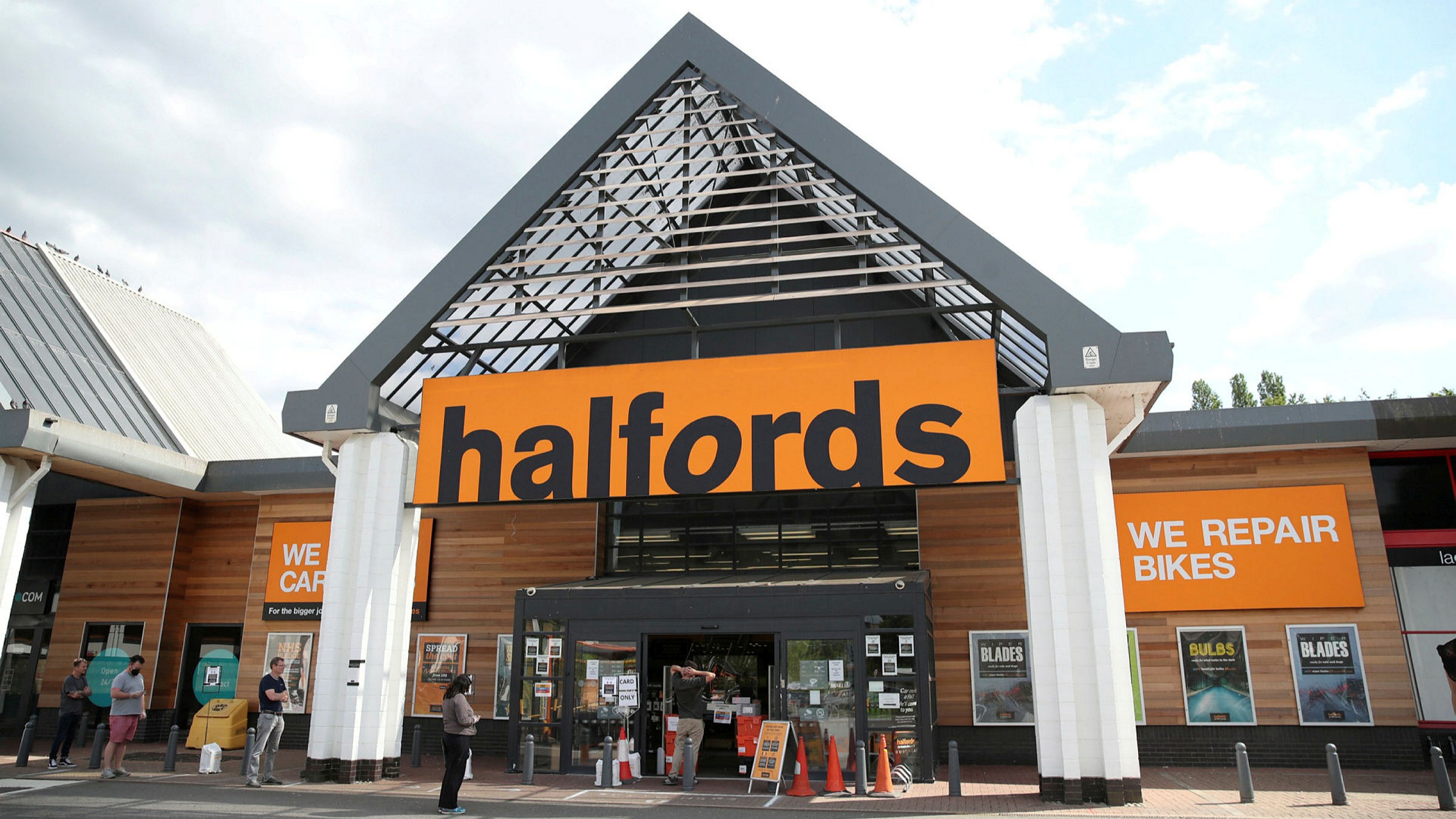 halfords e